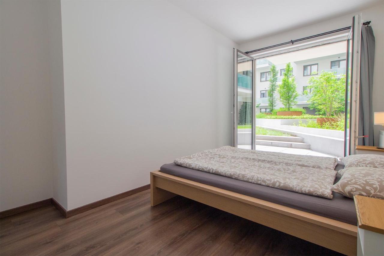 Corvin Modern Two Bedroom Apartment Free Parking Budapest Eksteriør billede